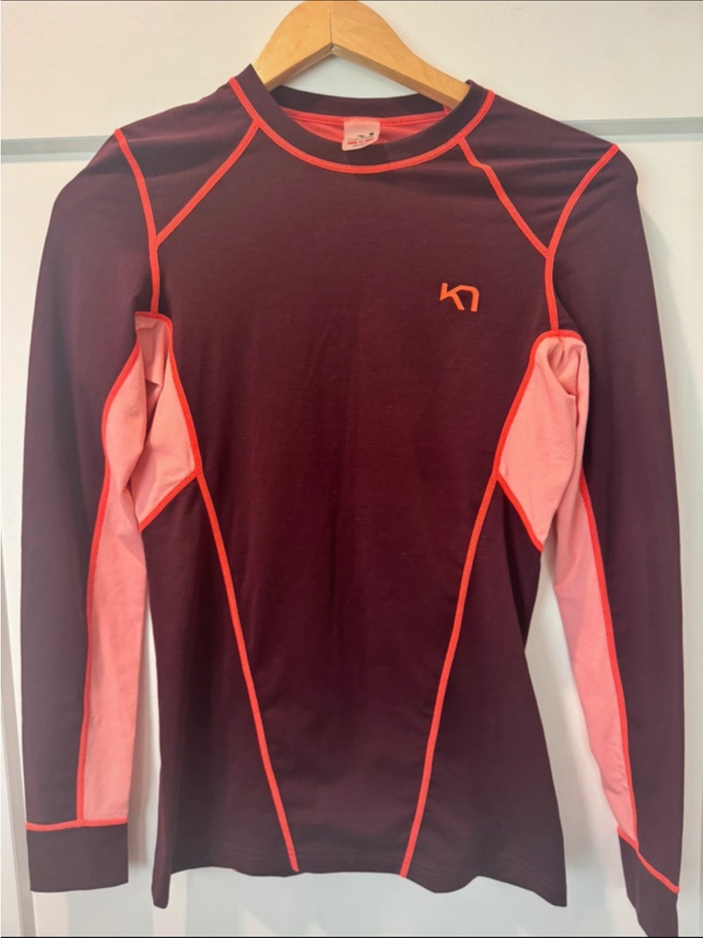 Kari Traa Ladies Long Sleeve Base Layer Top - Burgundy with Pink Trim